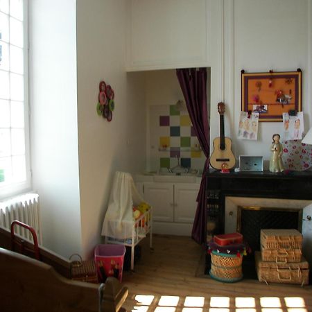 Bed and Breakfast Domaine Du Noble Saint-Jean-de-Thurac Exterior foto